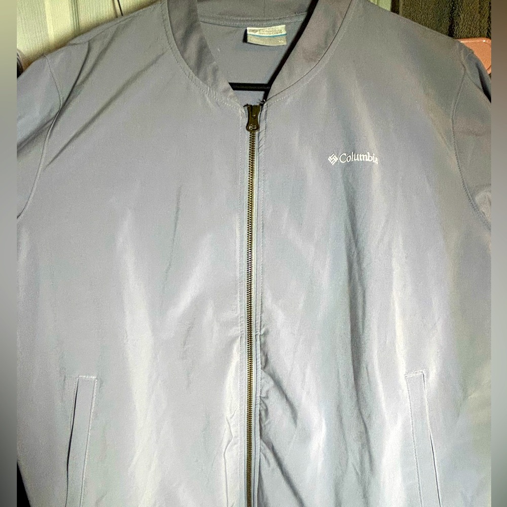 Gray Columbia sizeXL jacket